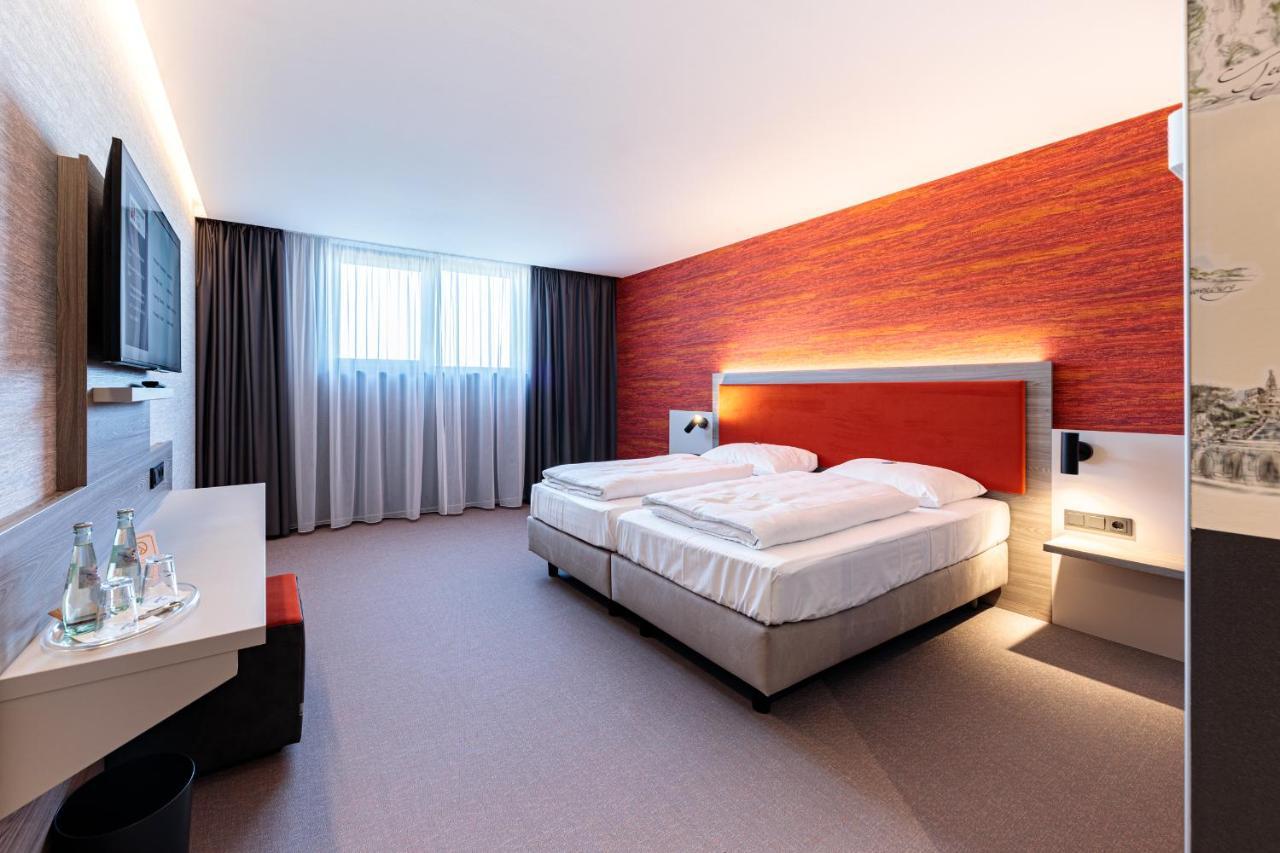 Hotel Am Ruessel Lohfelden Ngoại thất bức ảnh
